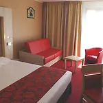 Logis Hotels, Aquilon, Saint-nazaire 4*