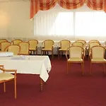 Logis Hotels, Aquilon, Saint-nazaire Otel 4*