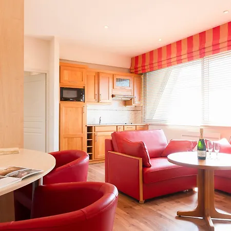 Logis Hotels, Aquilon, Saint-nazaire Szálloda 4*