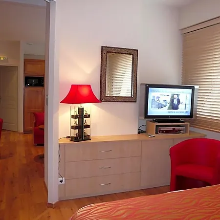 Logis Hotels, Aquilon, Saint-nazaire 4* サン・ナゼール