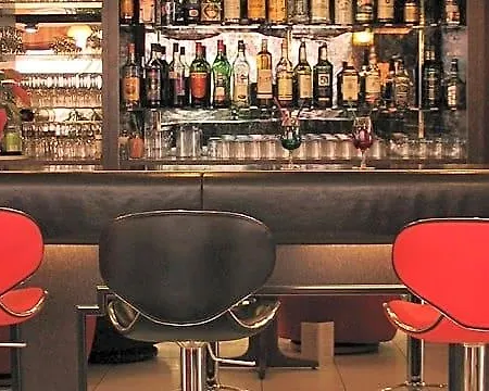 מלון Logis Hotels, Aquilon, Saint-nazaire