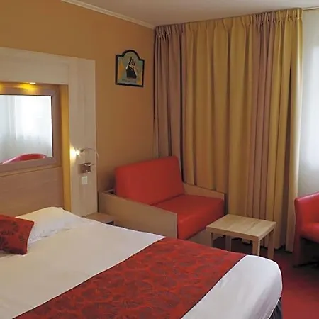 Logis Hotels, Aquilon, Saint-nazaire 4* サン・ナゼール