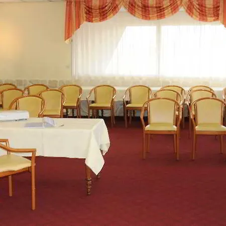 Logis Hotels, Aquilon, Saint-nazaire Szálloda 4*