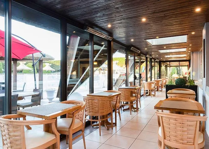 Logis Hotels, Aquilon, Saint-nazaire Hotel 4*