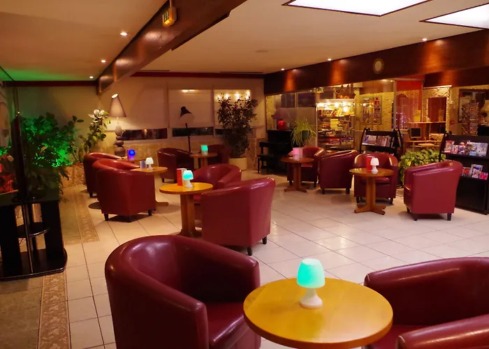 Hotel Logis Hotels, Aquilon, Saint-nazaire 4*