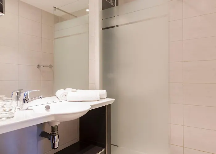 Hotel Logis Hotels, Aquilon, Saint-nazaire Saint-Nazaire (Loire-Atlantique)