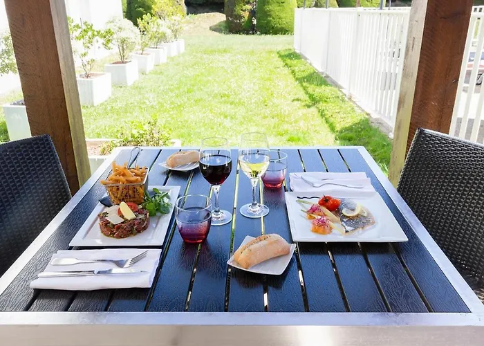 Logis Hotels, Aquilon, Saint-nazaire Hotel 4*